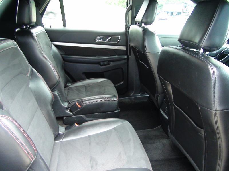 Ford Explorer XLT 4WD 2018