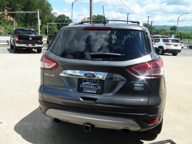 Ford Escape Titanium 4WD 2015