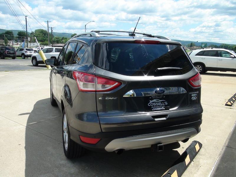Ford Escape Titanium 4WD 2015
