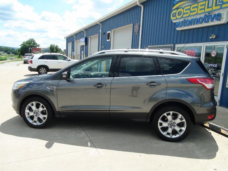 Ford Escape Titanium 4WD 2015