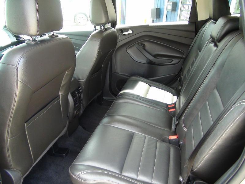 Ford Escape Titanium 4WD 2015