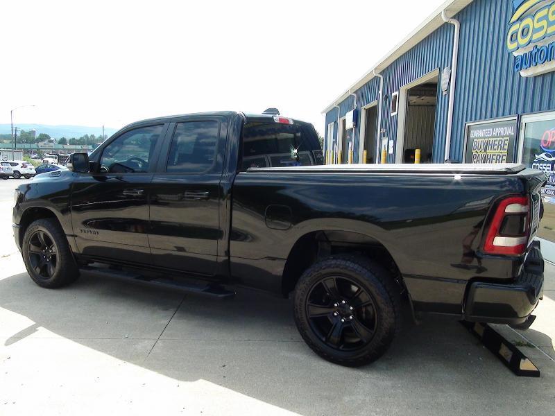 RAM 1500 Big Horn Quad Cab 4WD 2021