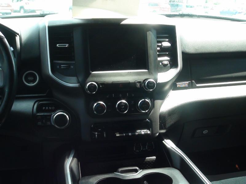 RAM 1500 Big Horn Quad Cab 4WD 2021