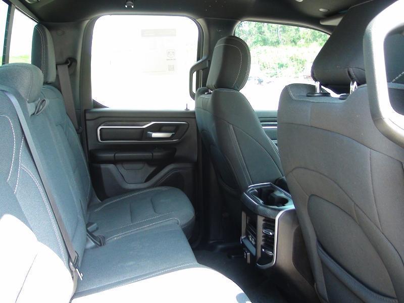 RAM 1500 Big Horn Quad Cab 4WD 2021