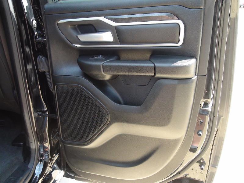 RAM 1500 Big Horn Quad Cab 4WD 2021