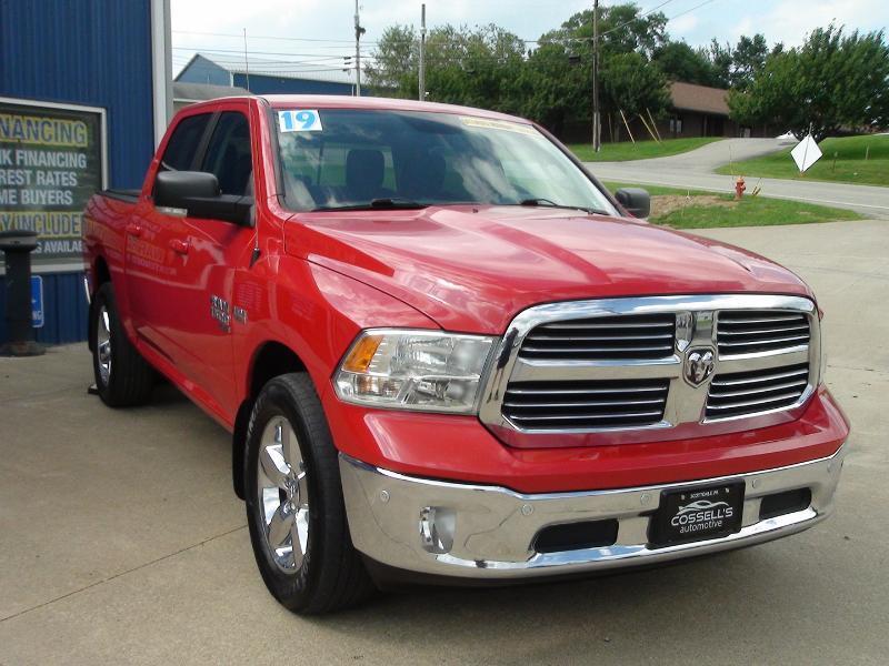 RAM 1500 Classic Tradesman Crew Cab SWB 4WD 2019