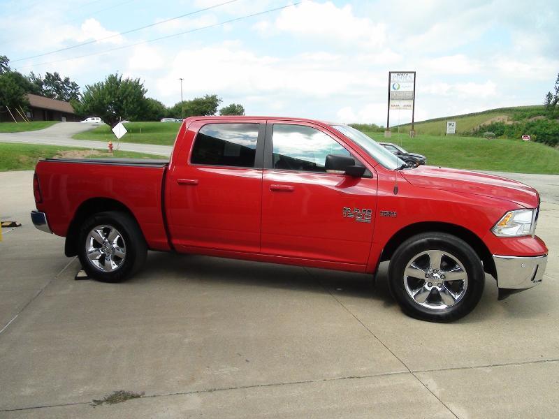 RAM 1500 Classic Tradesman Crew Cab SWB 4WD 2019