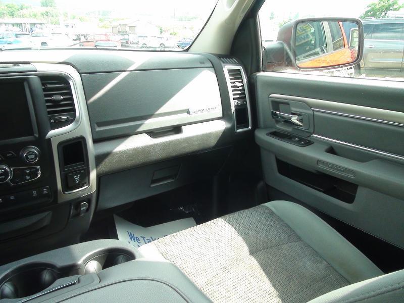 RAM 1500 Classic Tradesman Crew Cab SWB 4WD 2019