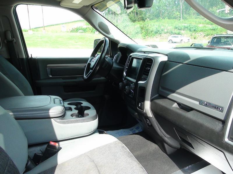 RAM 1500 Classic Tradesman Crew Cab SWB 4WD 2019