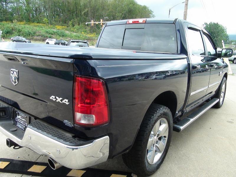RAM 1500 SLT Crew Cab SWB 4WD 2018