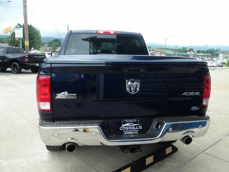 RAM 1500 SLT Crew Cab SWB 4WD 2018