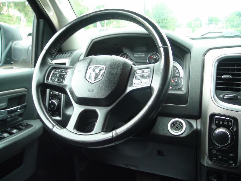 RAM 1500 SLT Crew Cab SWB 4WD 2018