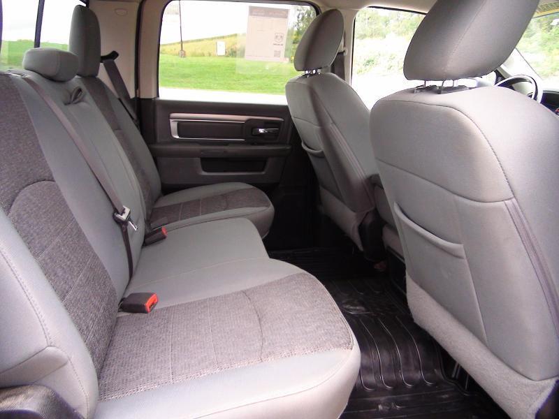 RAM 1500 SLT Crew Cab SWB 4WD 2018