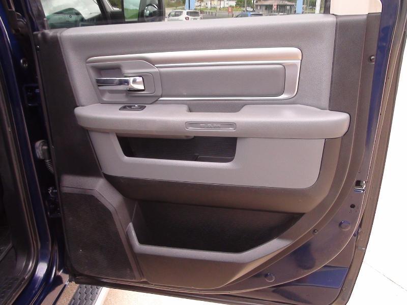 RAM 1500 SLT Crew Cab SWB 4WD 2018