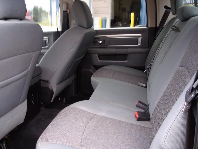 RAM 1500 SLT Crew Cab SWB 4WD 2017
