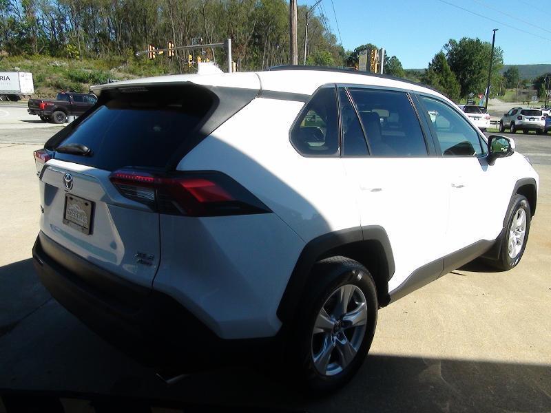 Toyota RAV4 XLE AWD 2019