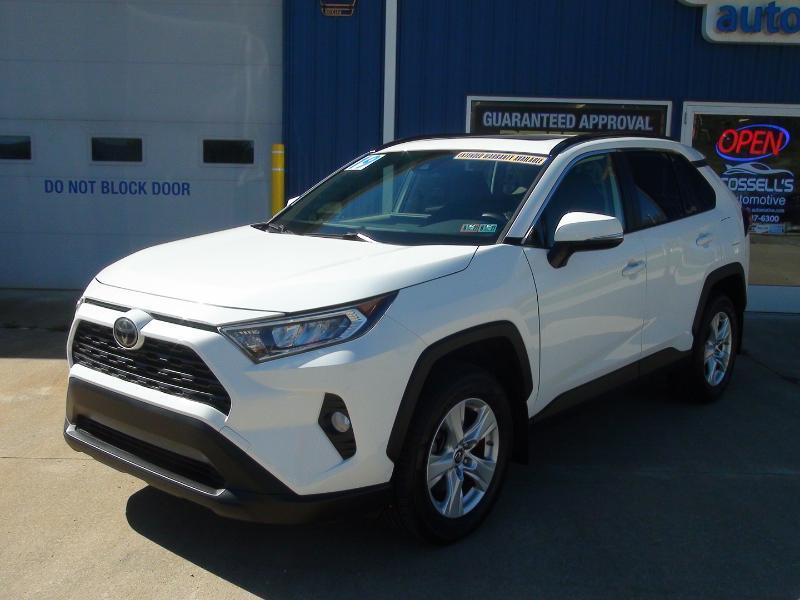 Toyota RAV4 XLE AWD 2019