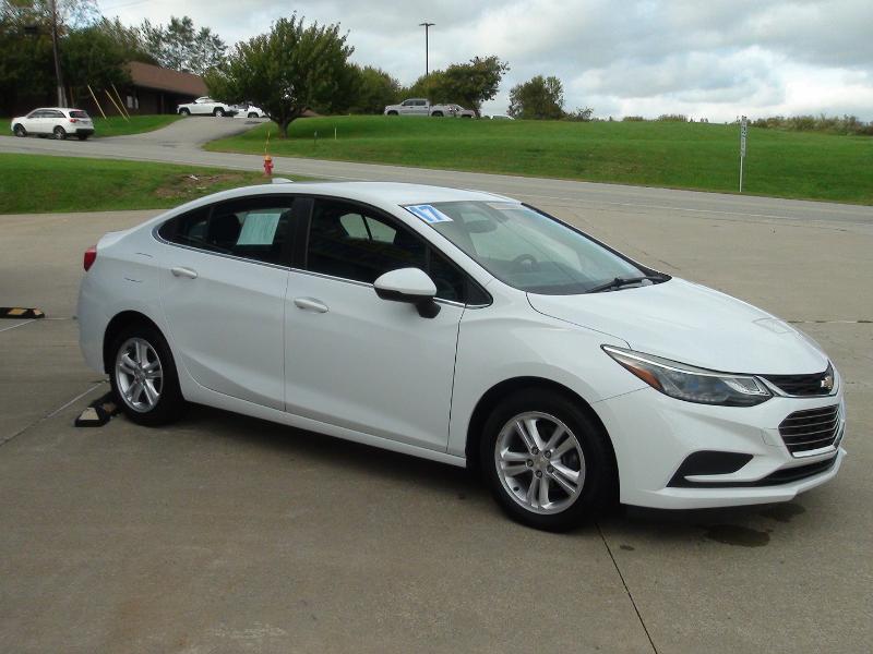 Chevrolet Cruze LT Auto 2017