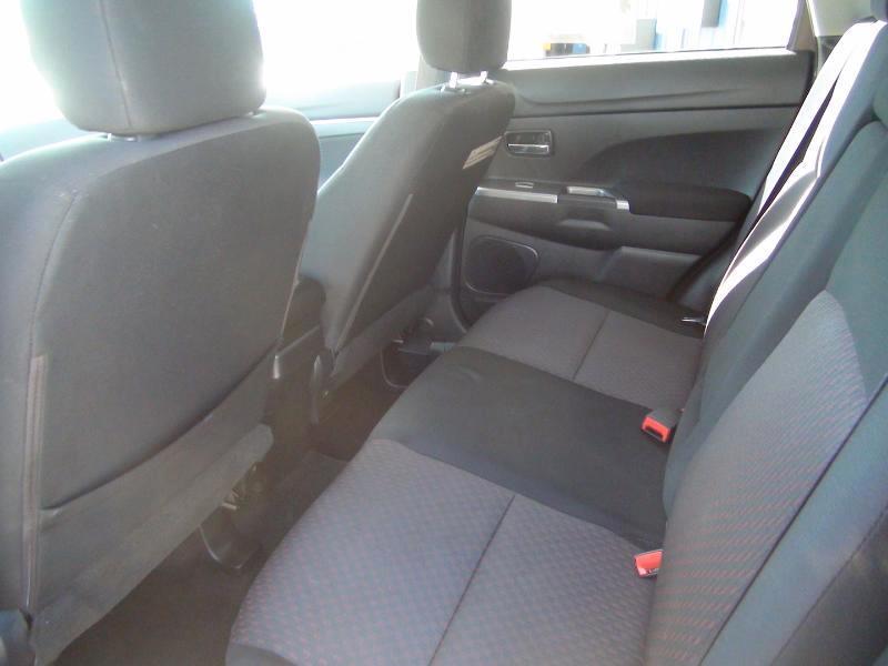 Mitsubishi Outlander Sport 2.0 ES 4WD CVT 2018