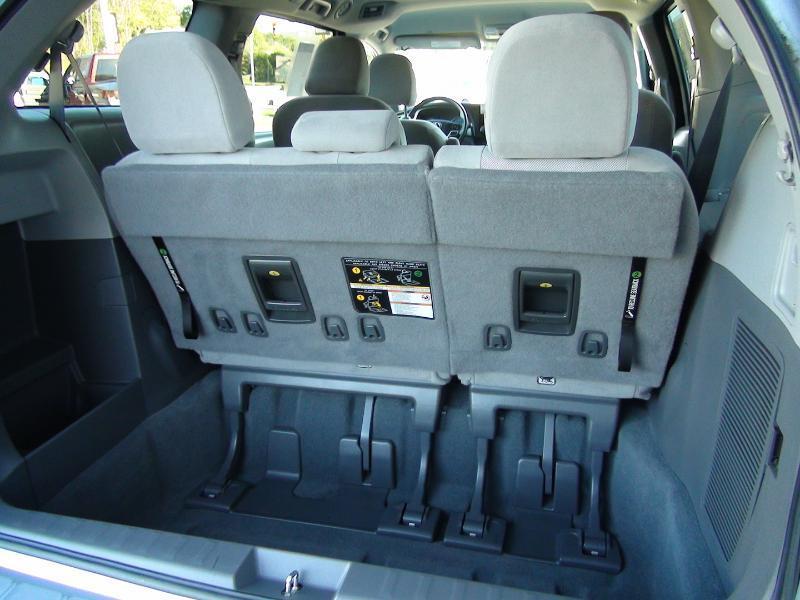 Toyota Sienna LE 7-Passenger Mobility 2020