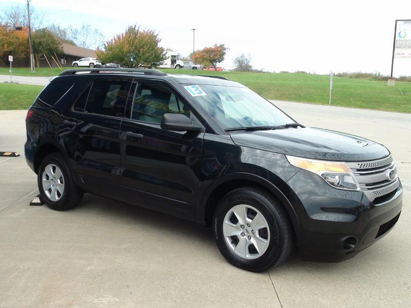 Ford Explorer Base 4WD 2013