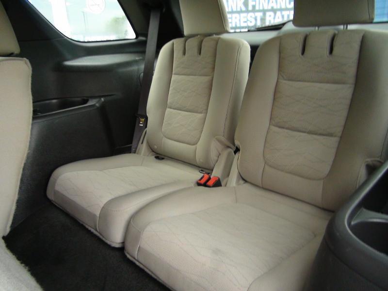 Ford Explorer Base 4WD 2013