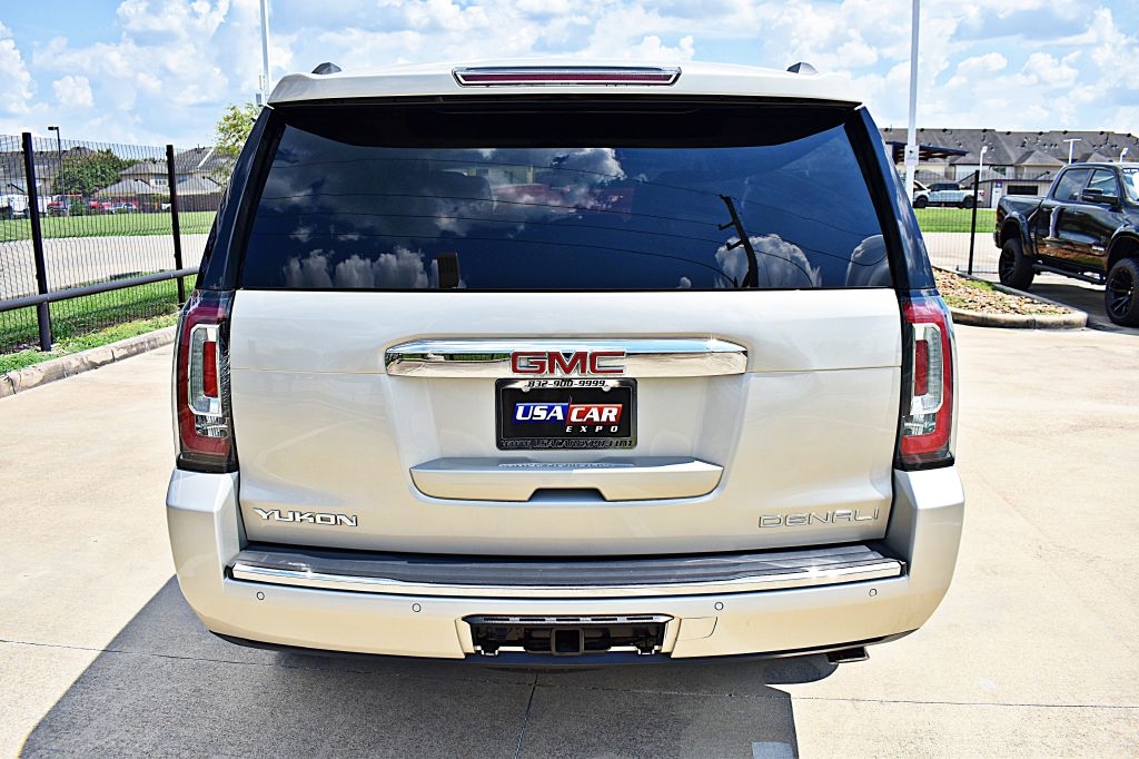 GMC Yukon Denali 2WD 2016