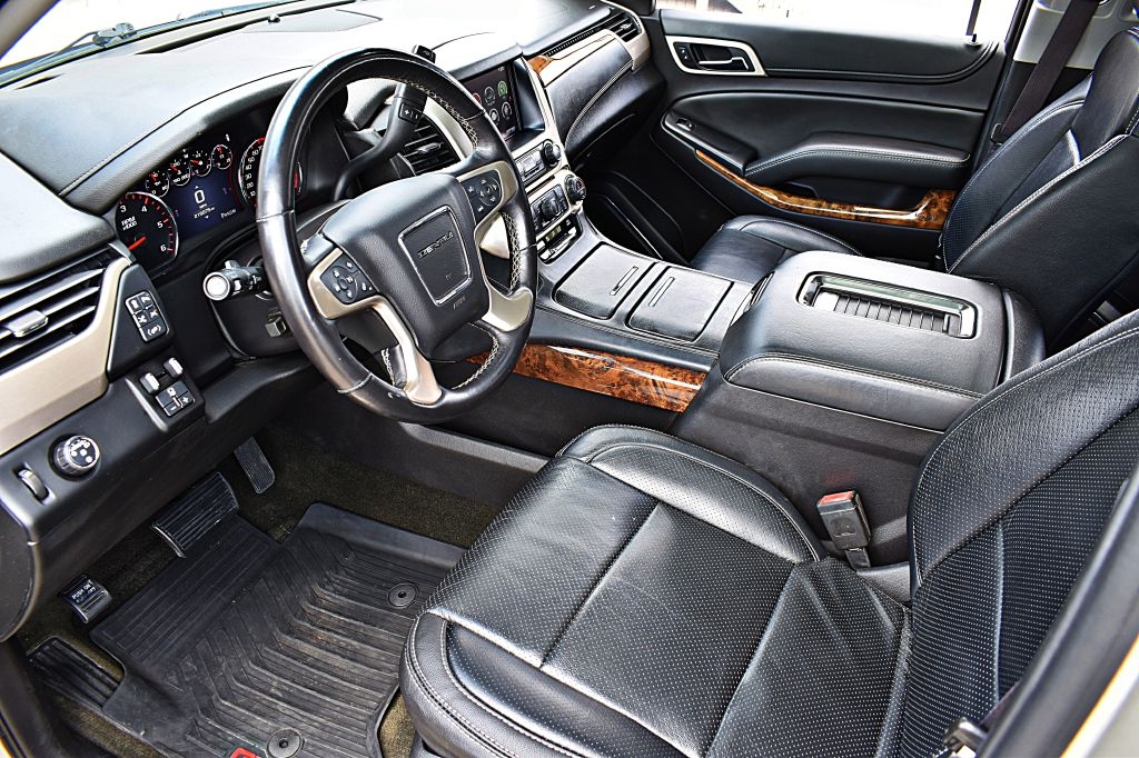 GMC Yukon Denali 2WD 2016