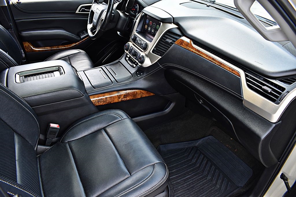 GMC Yukon Denali 2WD 2016
