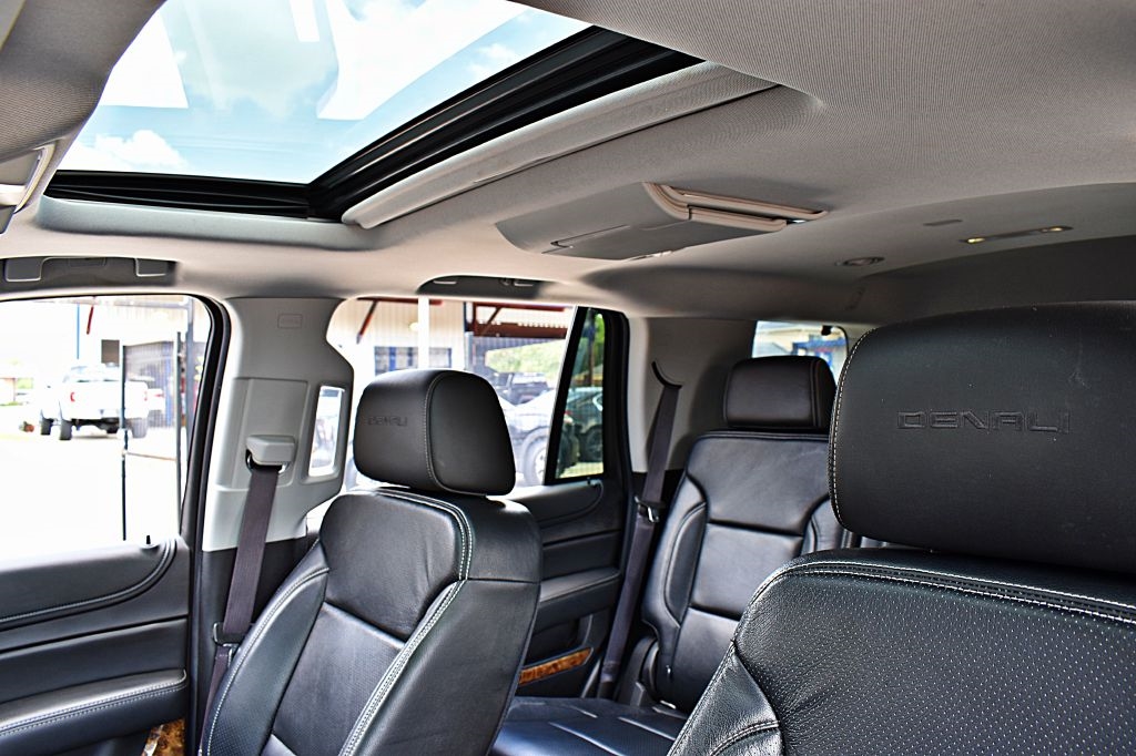 GMC Yukon Denali 2WD 2016