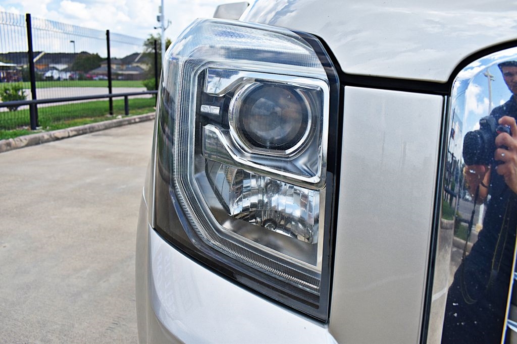 GMC Yukon Denali 2WD 2016