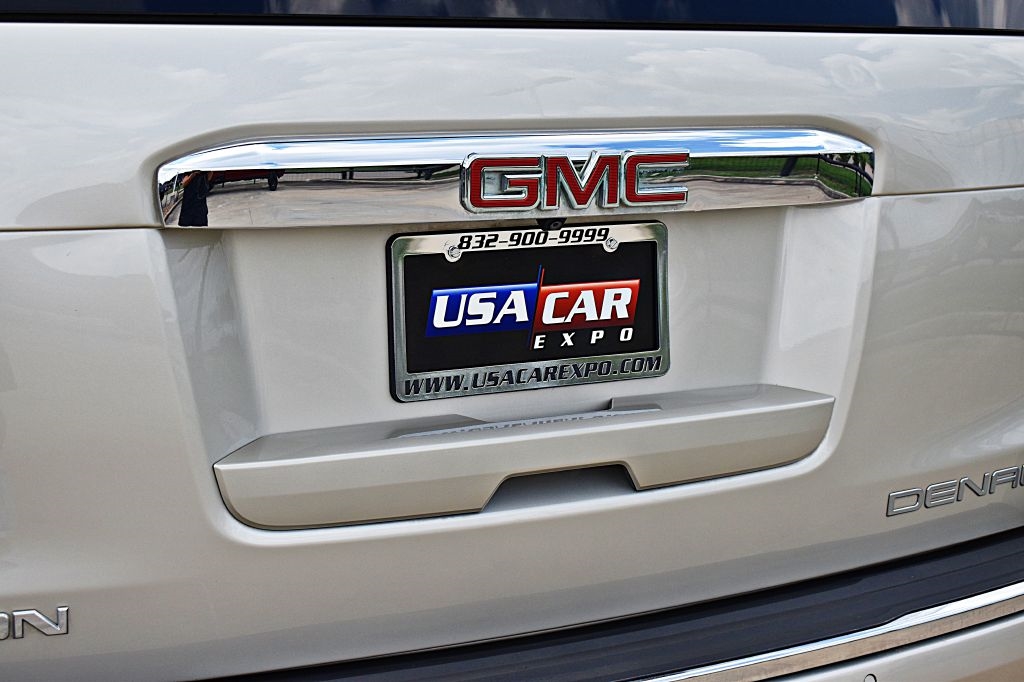 GMC Yukon Denali 2WD 2016