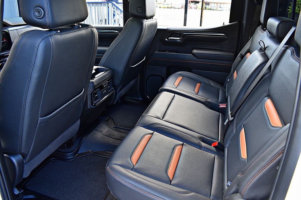2024 Gmc Sierra 1500 AT4 photo 18