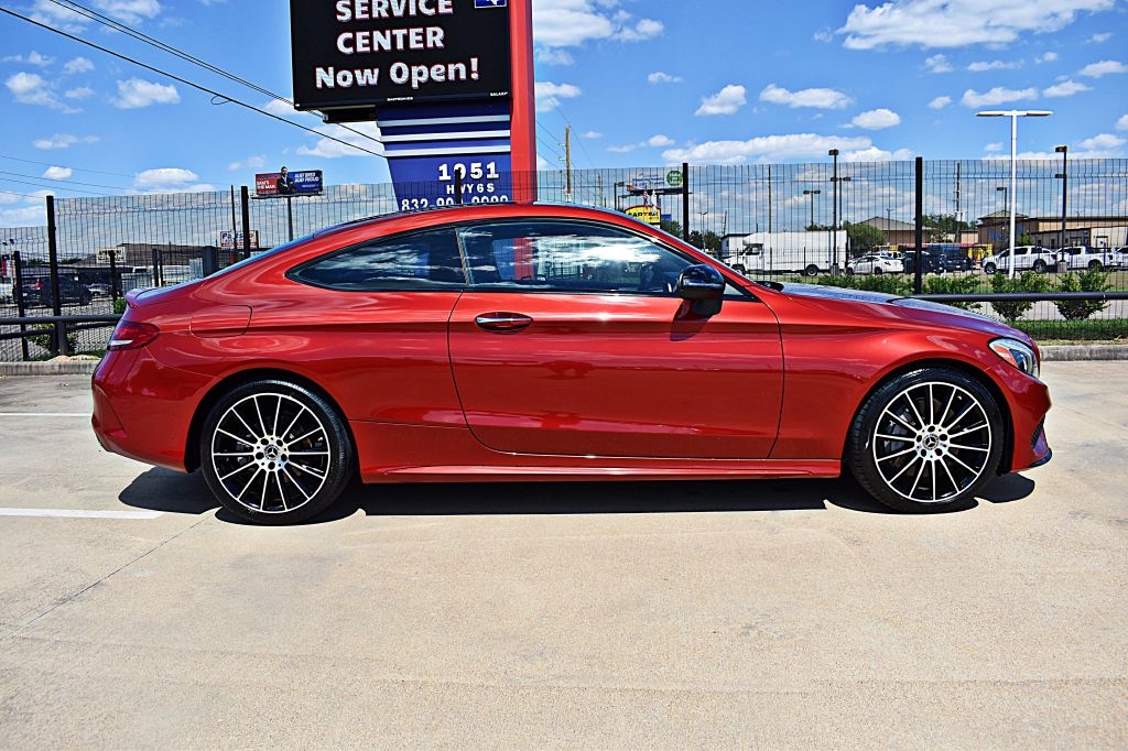 2018 Mercedes Benz C 300 Coupe photo 2