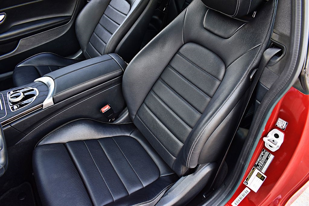 2018 Mercedes Benz C 300 Coupe photo 15