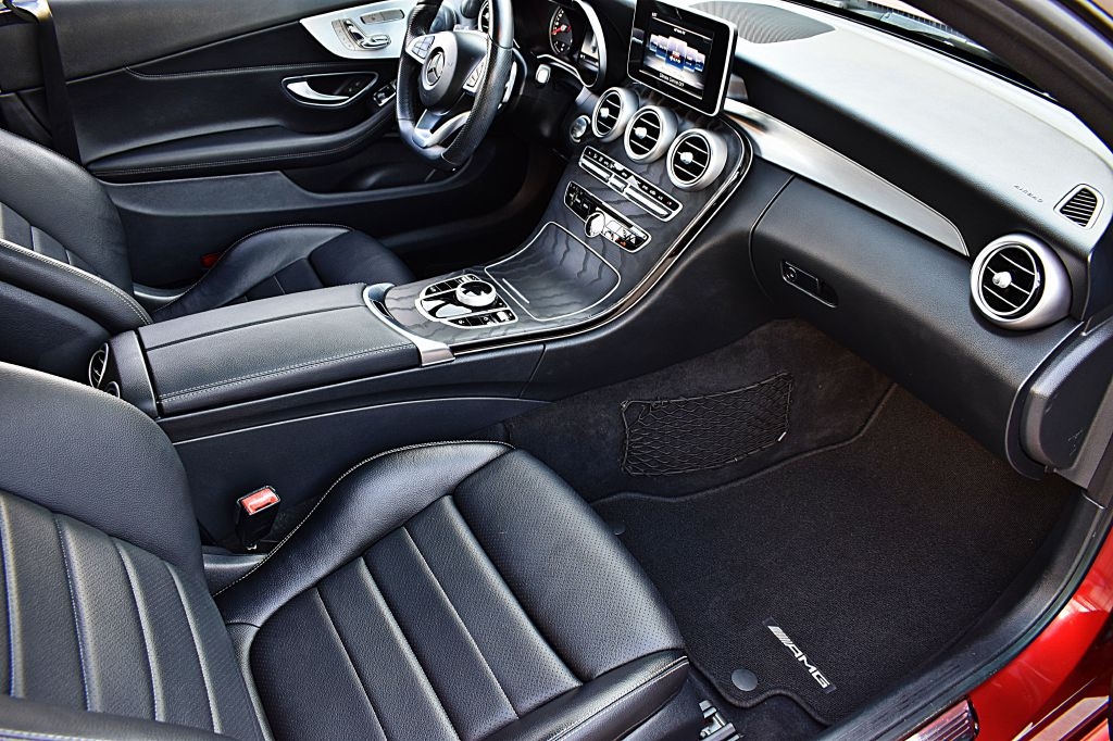 2018 Mercedes Benz C 300 Coupe photo 17
