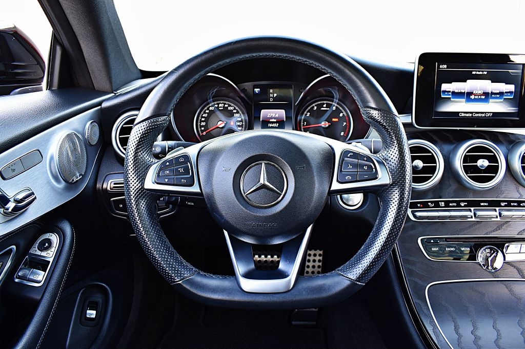 2018 Mercedes Benz C 300 Coupe photo 22
