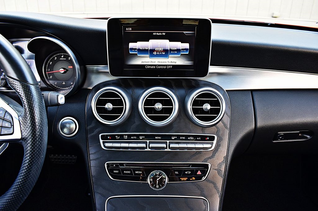 2018 Mercedes Benz C 300 Coupe photo 25