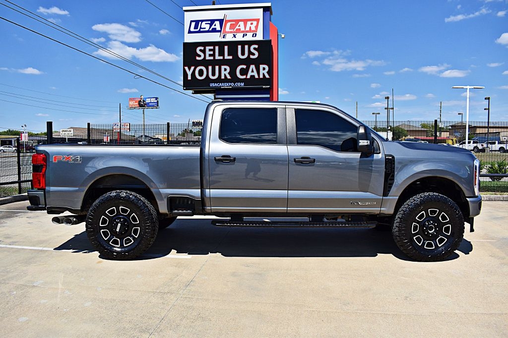 2024 Ford F-250 XL photo 2