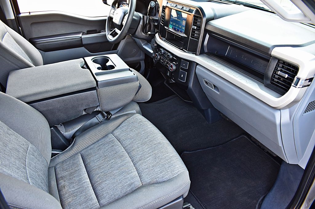 2024 Ford F-250 XL photo 17