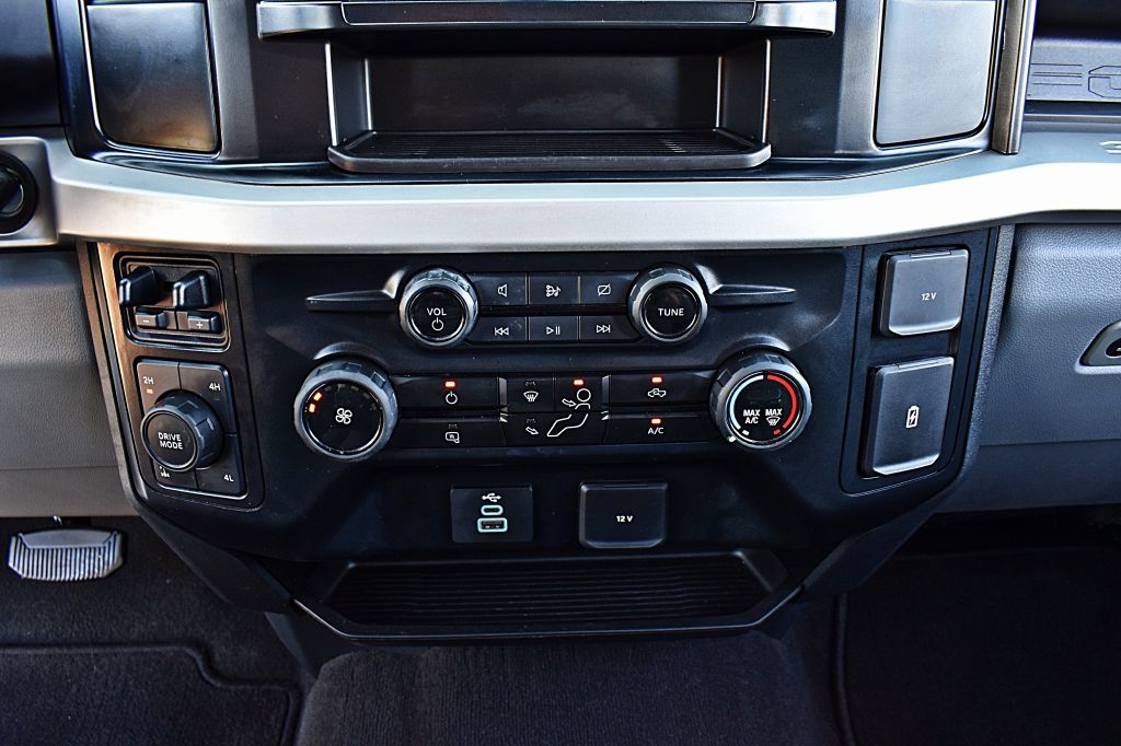 2024 Ford F-250 XL photo 32