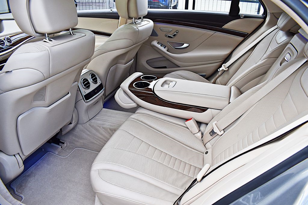 2014 Mercedes Benz S 550 photo 15