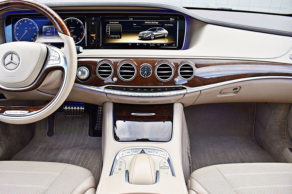 2014 Mercedes Benz S 550 photo 24