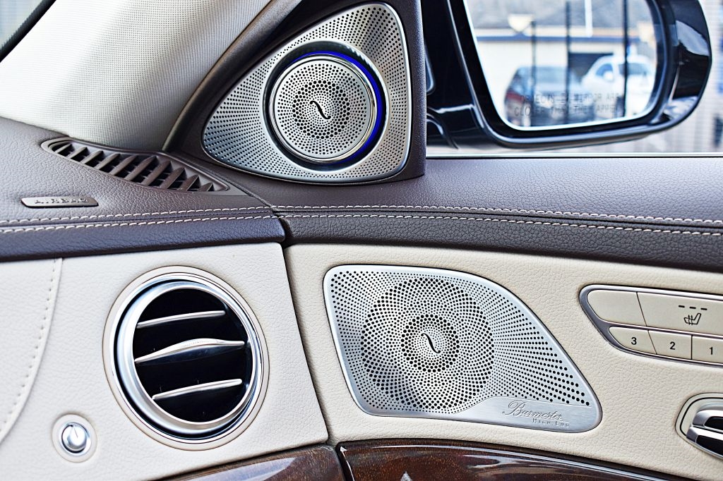 2014 Mercedes Benz S 550 photo 37