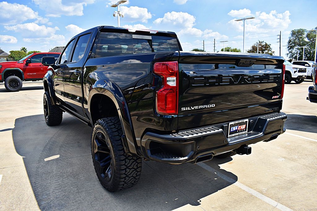 2024 Chevrolet Silverado 1500 RST photo 5