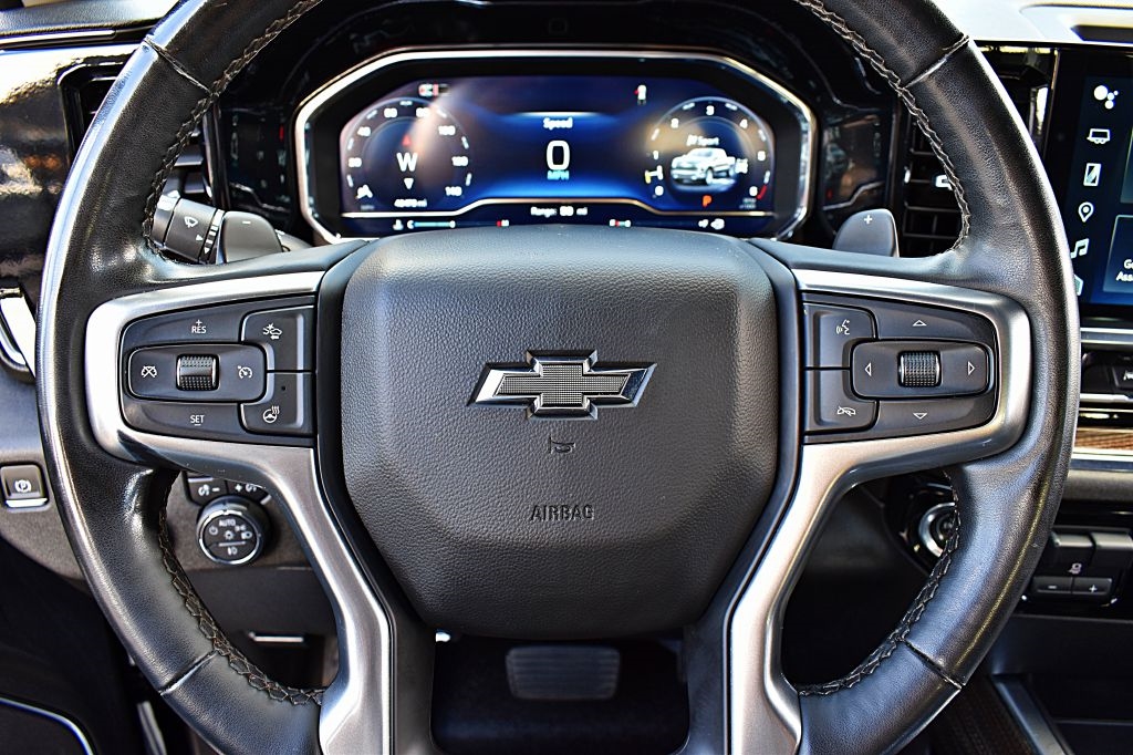2024 Chevrolet Silverado 1500 RST photo 39