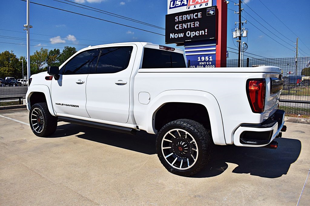 GMC Sierra 1500 AT4 Crew Cab 4WD 2022