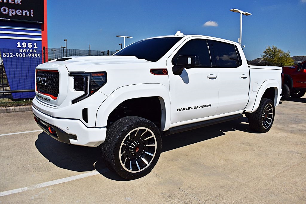 GMC Sierra 1500 AT4 Crew Cab 4WD 2022