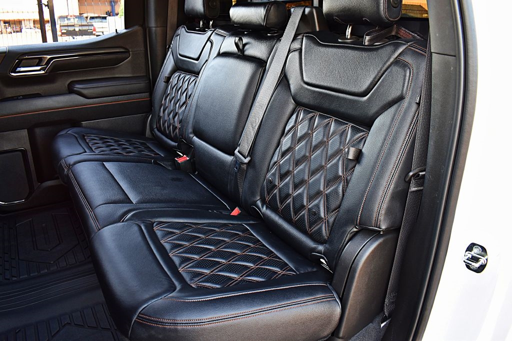 GMC Sierra 1500 AT4 Crew Cab 4WD 2022