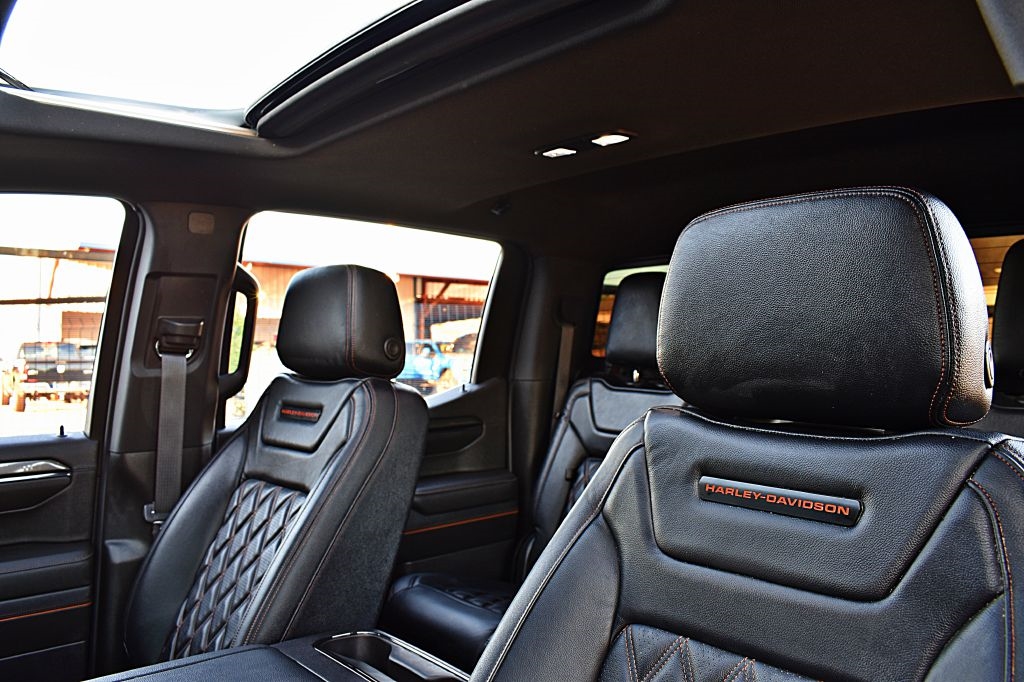 GMC Sierra 1500 AT4 Crew Cab 4WD 2022